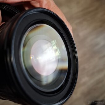 Nikon D5200 + 16-85 a 35mm + blesk + brašna SLEVA - 6