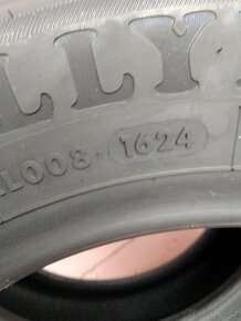 Prodám celoroční nové pneumatiky-2ks 165/70R14 81T - 6