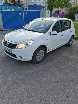 Dacia Sandero - 6