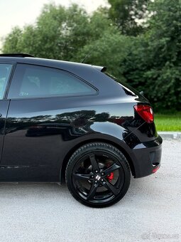 SEAT IBIZA CUPRA 1.4TSI 132kw DSG 136.000KM ROZSÁHLÝ SERVIS - 6
