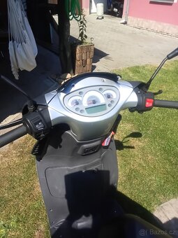 Aprilia sport city cube 125. 11kw - 6
