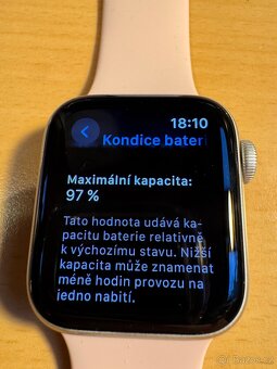 Apple Watch SE (2. Gen) 40mm Starlight GPS - ZÁRUKA 12 MĚSÍC - 6