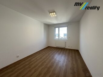 Poděbrady, pronájem bytu 2+kk 50m2 s balkónem 4m2 - 6