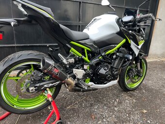 Kawasaki z900 - 6