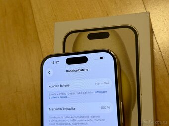 iPhone 15 Žlutá BATERIE 100% TOP - 6