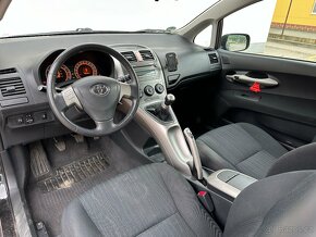 Toyota Auris,  1.6i 16V VVT-i 91kW - 6