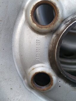 Prodám plechové disky VW Transporter - 6
