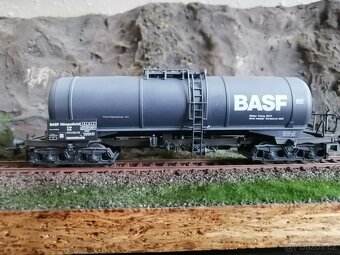 Roco cisterny Basf - 6