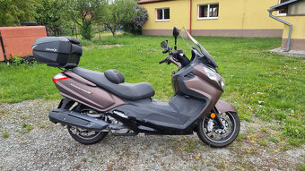 Skůtr Max sym 600i - 6