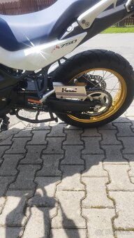 Honda transalp xl 750 - 6