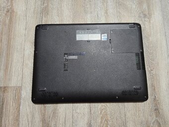 15,6" notebook ASUS X507UA-EJ405J Icicle Gold - 6