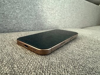 iPhone 16 Pro 128 GB | 100% baterie | koupený v dubnu 2025 - 6