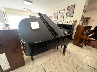 Klavír ESSEX mod EGP 173 Steinway & Sons se zárukou 5 let. - 6