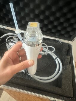 Profi kosmetický přístroj- frakční RF + mikrojehličky až 2mm - 6