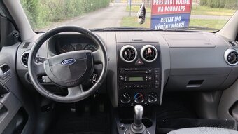 Ford Fusion 1.6 I - 6