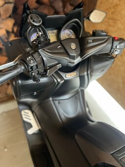 Yamaha T-Max 560,Dph - 6