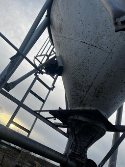 2x silo - 6