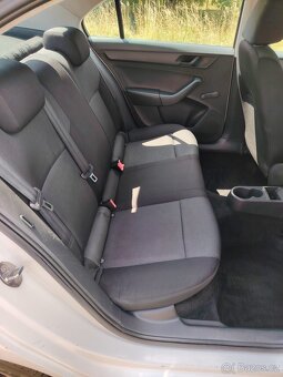 Prodám Škoda Rapid - 6