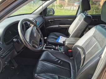Hyundai Santafe 2,2 CRDI, 4x4 manuál, 145 kw - 6