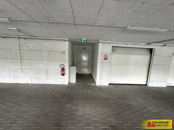 Boskovice, garážové stání, 13 m², parkovací dům, bezpečnostn - 6