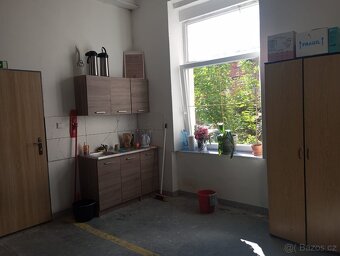 Pronajmu MENŠÍ i VĚTŠÍ sklad v Aši - 6
