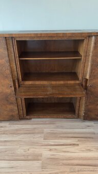 Krásná masivní komoda - 6