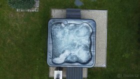 Luxusní venkovní vířivka s vytápěním na dřevo - 6