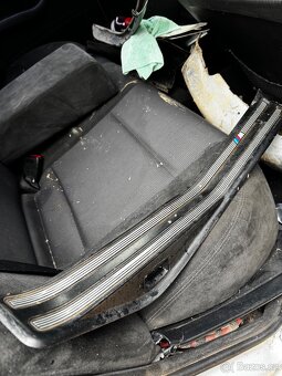 Bmw e46 sedan sport interiér - 6