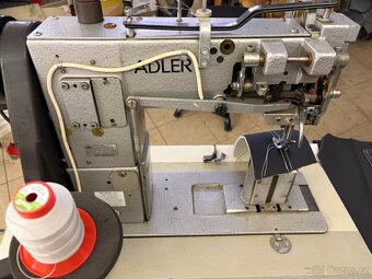 Prodám průmyslový šicí stroj Durkopp Adler 268 - 6