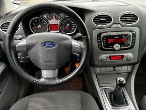 Ford Focus 1.6i Ghia, r.2009, nová STK, rozvody, pěkný stav - 6