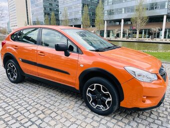 Subaru XV 1.6i BENZÍN 4x4 AUTOMAT SENZORY SERVISKA - 6