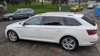 Superb 3 2018 2.0 TDI 7DSG style plus - 6