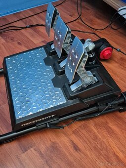 Thrustmaster T300 Ferrari 599XX Alcantara + T-LCM + TH8S - 6
