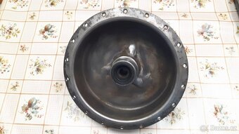 střed předního kola Jawa - 6