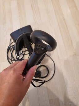 Oculus Rift S - 6