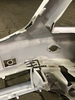 Škoda Octávia 3 přední nárazník - 6