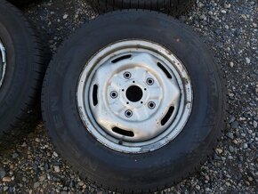 Sada 16" plechových disků 5x160 + C zimní pneu Nexen - 6