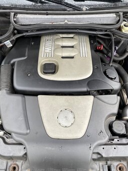 BMW E46 318 D - 6