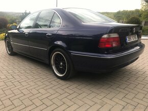 BMW e39 535i V8 manuál - 6