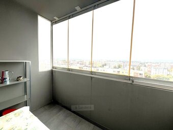 Pronájem bytu 2+kk, s balkonem, J. Bendy, České Budějovice. - 6