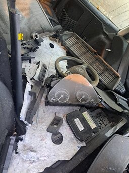 Mercedes benz W203 180 kompresor - 6