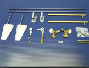 Rozestavba lodě DAUNTLESS od firmy Dumas - 6