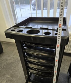 Kadeřnický stolek - 6