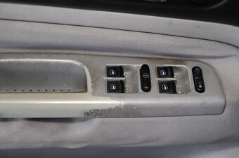 Volkswagen Golf IV 1.9TDI - 6