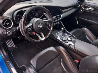 Alfa Romeo Giulia Quadrifoglio (QV) - 6