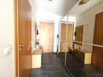 Prodej bytu 1+kk, 41 m2 , zahrádka 18 m2 ul. Valečovská ,  P - 6