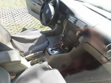 Na díly Škoda superB 2.8 ,142kw, šedá - metal. - 6