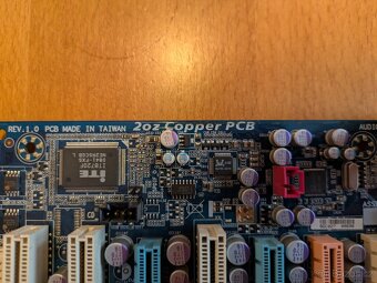 Náhradní díly - motherboard, grafická karta, RAM, HDD, CPU - 6
