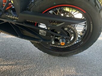 KTM 1050 ADVENTURE - 6