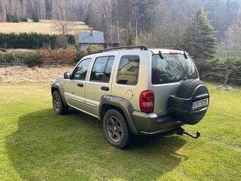 Jeep Cherokee Red River Edition - 6